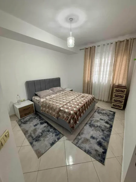 Tirane, jepet me qera apartament 2+1 , (ASTIR)