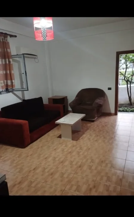 Tirane, jepet me qera apartament 1+1 Kati 1, 60 m² 270 € (Kodra e Priftit)