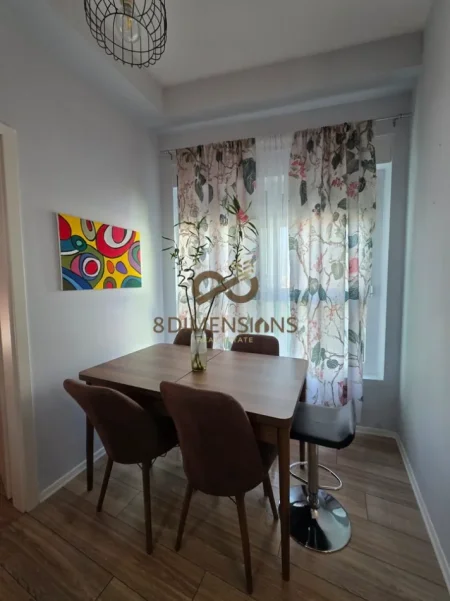 Tirane, jepet me qera apartament 1+1 Kati 5, 50 m² 40.000 leke (ali demi)