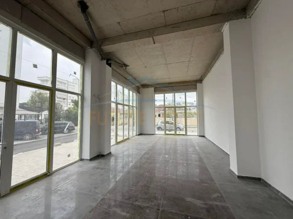 Tirane, shitet ambjent biznesi Kati 0, 76 m² 190.000 € (Kamez)