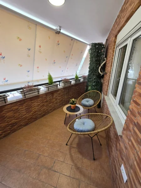 Tirane, shitet apartament 2+1+Ballkon Kati 8, 116 m² (Zogu i Zi)