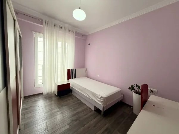 Shqiperi, shitet apartament 2+1+Aneks+Ballkon Kati 6, 93 m² 258.000 € (Kopeshti Zologjik)