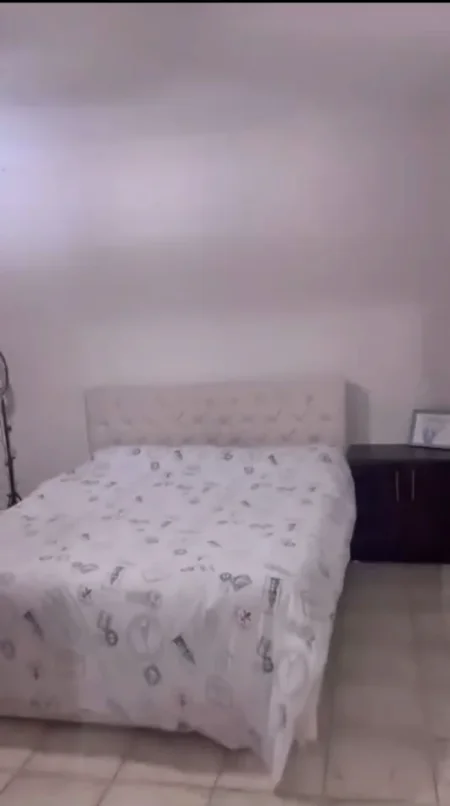 Tirane, jepet me qera apartament 3+1 Kati 4, 92 m² 650 € (RRUGA E KAVAJES)