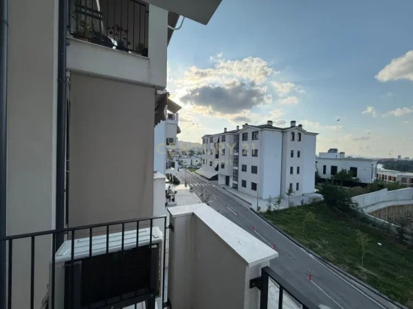 Tirane, shes apartament 2+1+Aneks+Ballkon Kati 2, 124 m² 315.000 € (Vet Hospital)