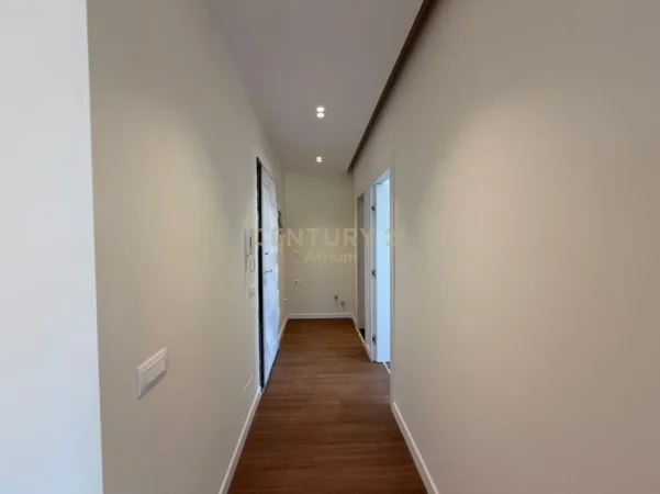 Tirane, shes apartament 3+1 Kati 6, 79 m² 235.000 € (Materniteti i Ri)
