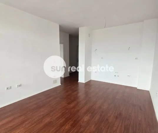 Shkoder, shitet apartament 1+1+Ballkon Kati 7, 70 m² 83.000 € (AFER POLICISE, SHKODER)