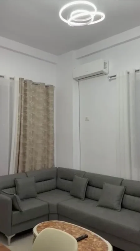 Tirane, jepet me qera apartament 1+1 Kati 0, 60 m² 450 € (ASTIR)