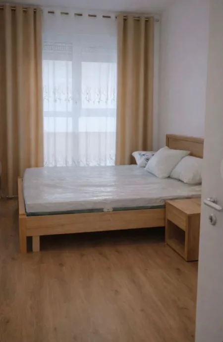Tirane, shitet apartament 1+1 , 60 m² 117.000 € (Ali Demi)