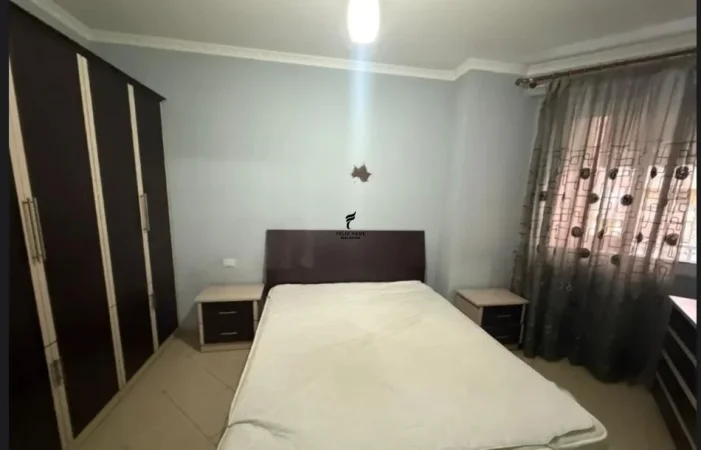 Tirane, jepet me qera apartament 1+1 Kati 2, 80 m² 450 € (ASTIR)