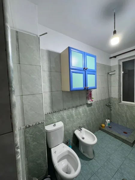 Tirane, shitet apartament 3+1+Ballkon Kati 3, 112 m² 185.000 € 