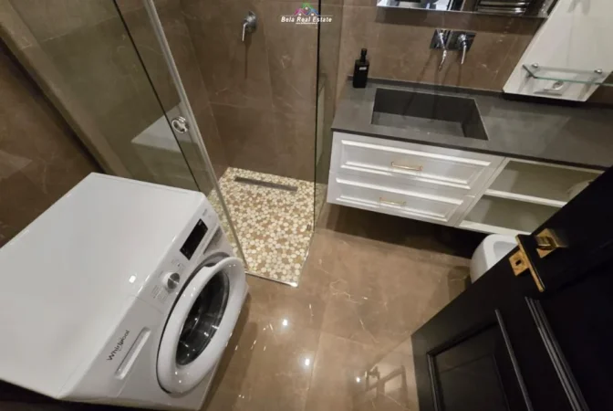 Tirane, jepet me qera apartament 2+1 Kati 5, 116 m² 1350 € (Rruga e KAvajes)