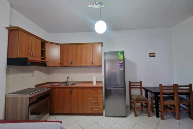 Tirane, jepet me qera apartament 1+1 Kati 2, 65 m² 420 € (Astir)