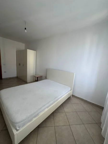 Tirane, jepet me qera apartament 1+1 Kati 4, 60 m² 380 € (ASTIR)