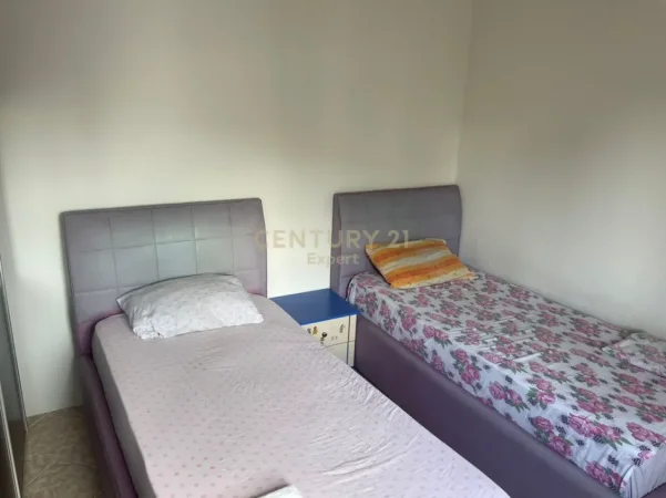 Tirane, jepet me qera apartament 2+1 Kati 8, 63 m² 500 € (Zogu zi)