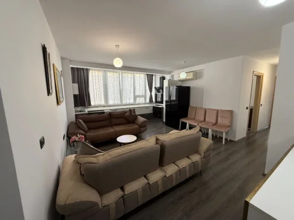 Tirane, shitet apartament 2+1+Ballkon Kati 6, 90 m² 195.000 € (Fusha Aviacionit)