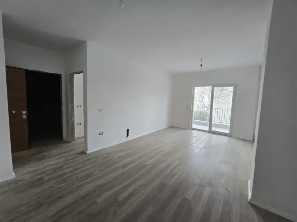 Tirane, shitet apartament 1+1+Ballkon Kati 2, 72 m² 130.000 € (KOMPLEKSI AURA RRUGA DRITAN HOXHA LAPRAKE)