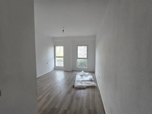 Tirane, shitet apartament 1+1+Ballkon Kati 2, 72 m² 130.000 € (KOMPLEKSI AURA RRUGA DRITAN HOXHA LAPRAKE)