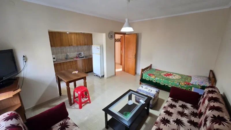 Tirane, shitet apartament 1+1 Kati 4, 54 m² 95.000 €