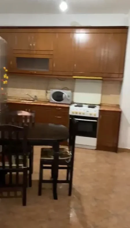 Tirane, shitet apartament 1+1 , 55 m² 87.000 € (2 Palmat në Astir, Tiranë)