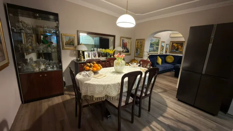 Tirane, shitet apartament 2+1 Kati 4, 104 m² 225.000 € 