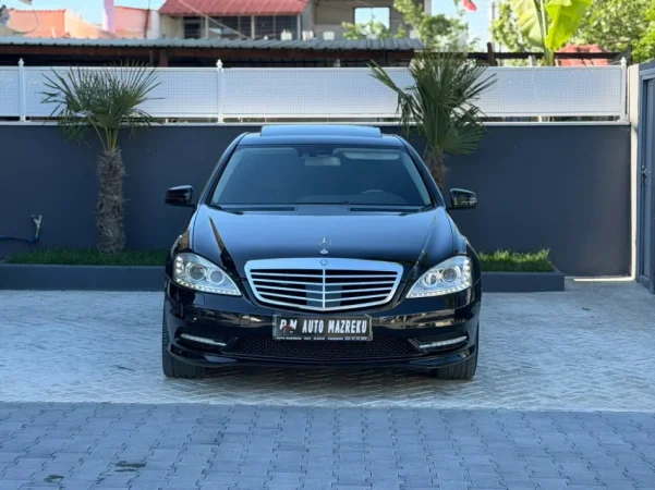 Fier, shes makine MERCEDES BENZ S350 DIESEL-BLUEEFFICENCY-2010 SUPER GJENDJE- Nafte, e zeze Klima 168.000 km 10.500 €