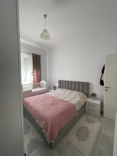 Tirane, shitet apartament 2+1 , 83 m² 128.000 € (Fresk)