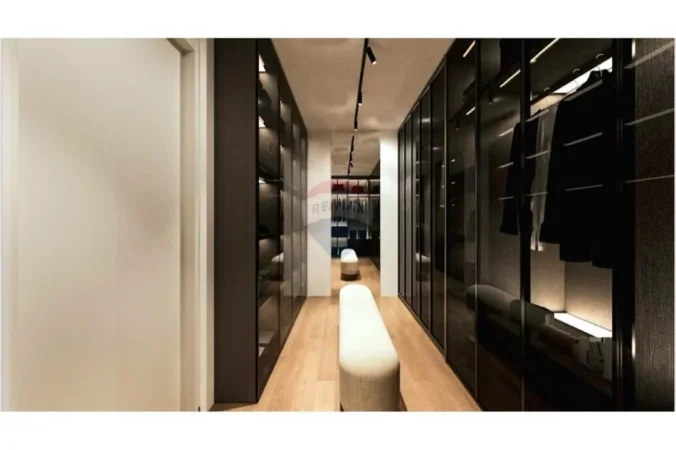 Tirane, shitet apartament , 215 m² 400.000 € 
