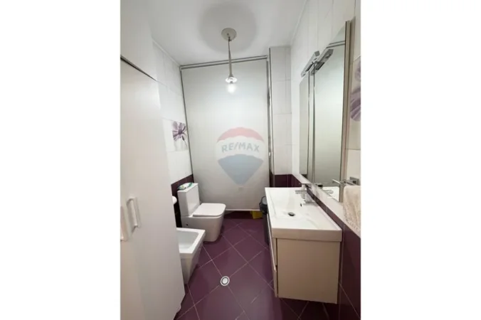 Tirane, shitet apartament , 70 m² 160.000 € 