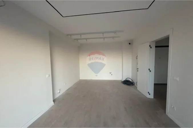 Tirane, shitet apartament , 106 m² 219.000 € 