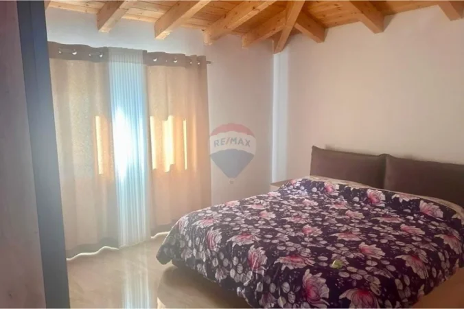 Tirane, jepet me qera Vile , 75 m² 501 € 