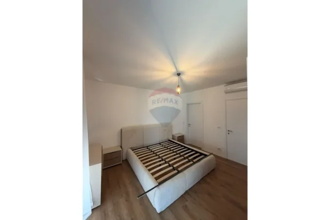 Tirane, jepet me qera apartament , 107 m² 840 € 