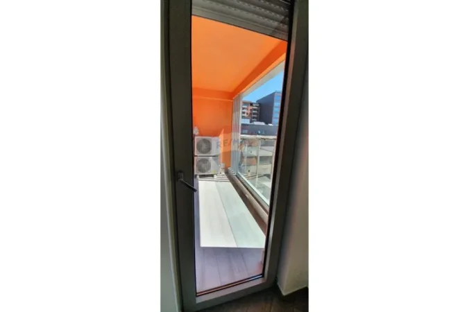 Tirane, jepet me qera apartament , 58 m² 630 € 