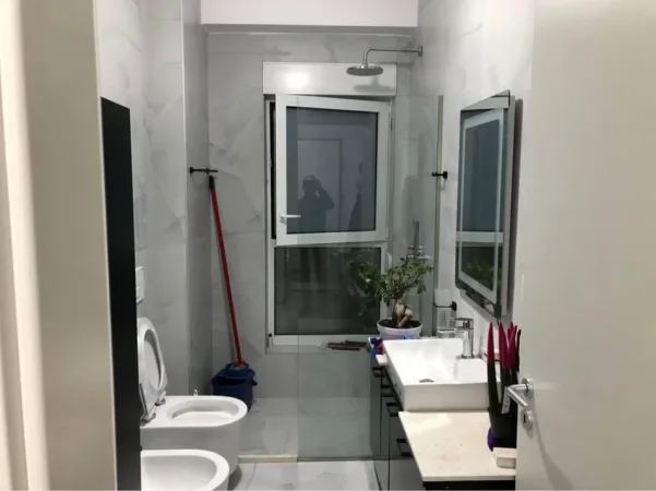 Tirane, jepet me qera apartament 1+1 Kati 6, 54 m² 400 € (Residenca Kaimi Ali Dem)