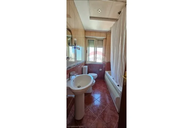 Tirane, jepet me qera apartament , 120 m² 600 €