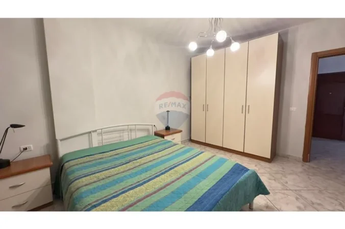 Tirane, jepet me qera apartament , 78 m² 785 € 