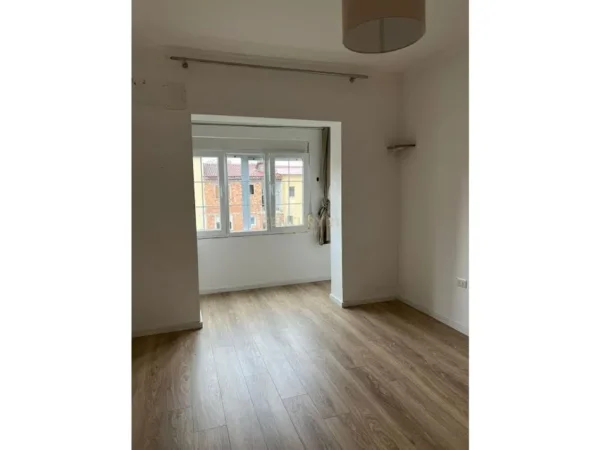 Tirane, shes apartament 1+1+Aneks+Ballkon Kati 5, 69 m² 160.000 € 