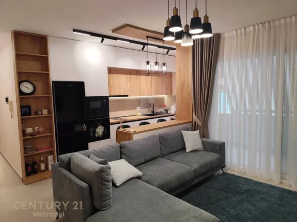 Tirane, jepet me qera apartament 1+1+Aneks+Ballkon Kati 3, 79 m² 750 € 
