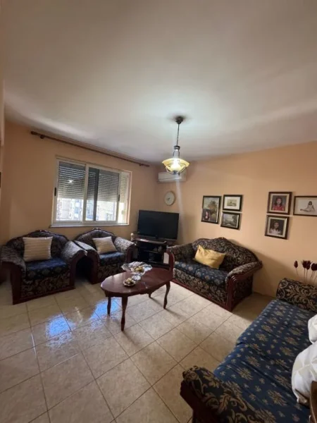 SHITET APARTAMENT 2+1   RRUGA BARDHYL  129.000 €