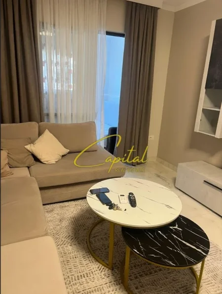 Tirane, jepet me qera apartament 2+1 Kati 3, 70 m² 450 € (OXHAKU)