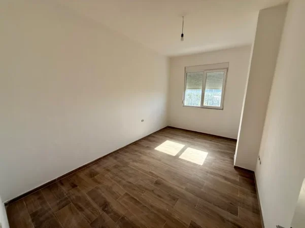 Tirane, shitet apartament 2+1 Kati 2, 95 m² 130.000 € (siri kodra)
