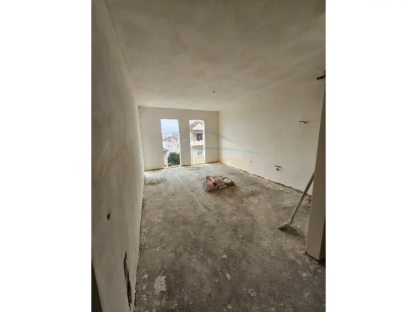 Tirane, shitet apartament 3+1+2+Post Parkimi+Ballkon Kati 3, 117 m² 137.840 € (Univers City)