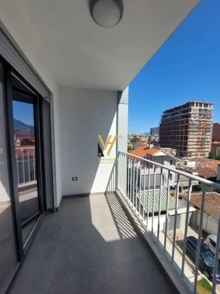 Tirane, shitet apartament 2+1+Ballkon Kati 3, 110 m² 222.000 € (XHAMLLIKU)