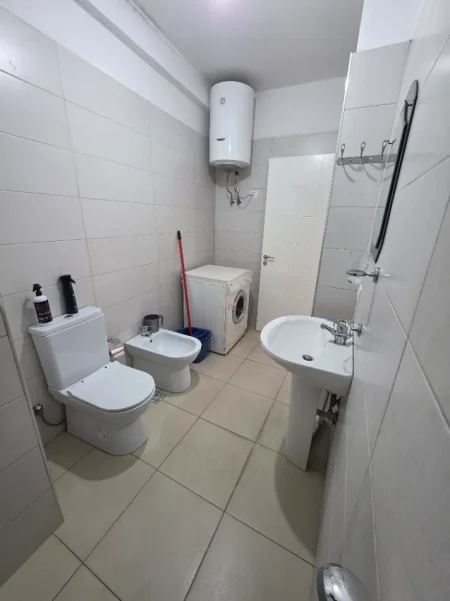 Tirane, jepet me qera nga Pronari, pa-komision apartament 2+1+Ballkon , 450€ (Rruga Sokrat Miho)