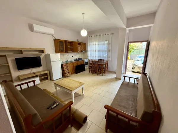 Tirane, jepet me qera apartament 1+1 Kati 1, 62 m² 350 € (Astir (Bulevardi i Ri))