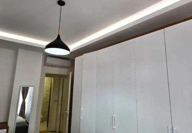 Tirane, shes apartament 2+1 Kati 3, 107 m² 285.000 € (ali demi)