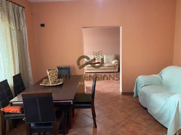 Tirane, jepet me qera apartament 2+1 Kati 5, 115 m² 550 € (ali demi)