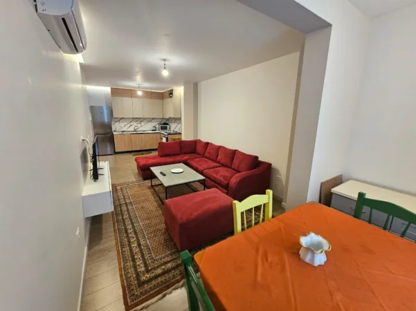 Tirane, shes apartament 2+1 Kati 1, 84 m² 227.000 € (Rruga muhamet Gjollesha)