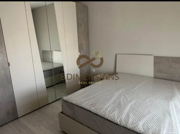 Tirane, jepet me qera apartament 2+1 Kati 7, 80 m² 600 € (ali demi)