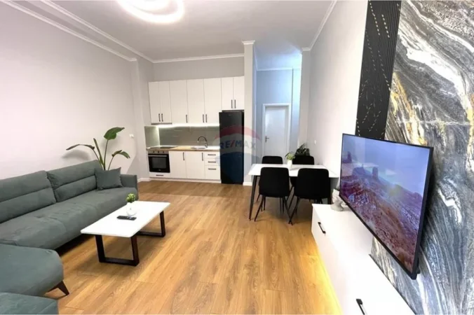 Shqiperi, shitet apartament 1+1+Ballkon Kati 2, 69 m² 113.000 € (Fresk)