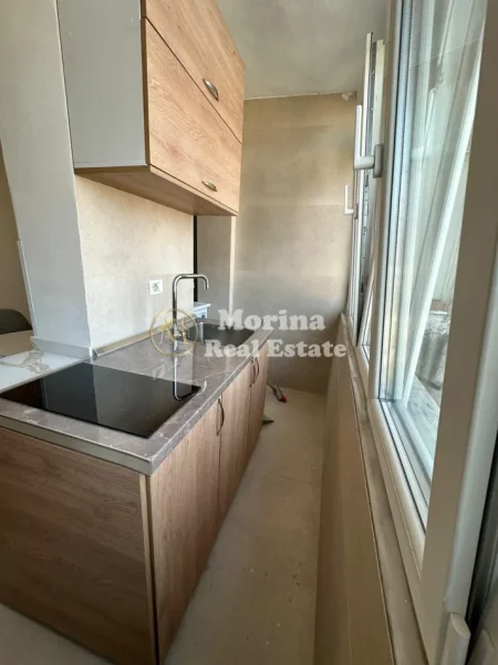 Tirane, jepet me qera apartament 1+1 Kati 5, 34 m² 400 € (Shkolla E Baletit)